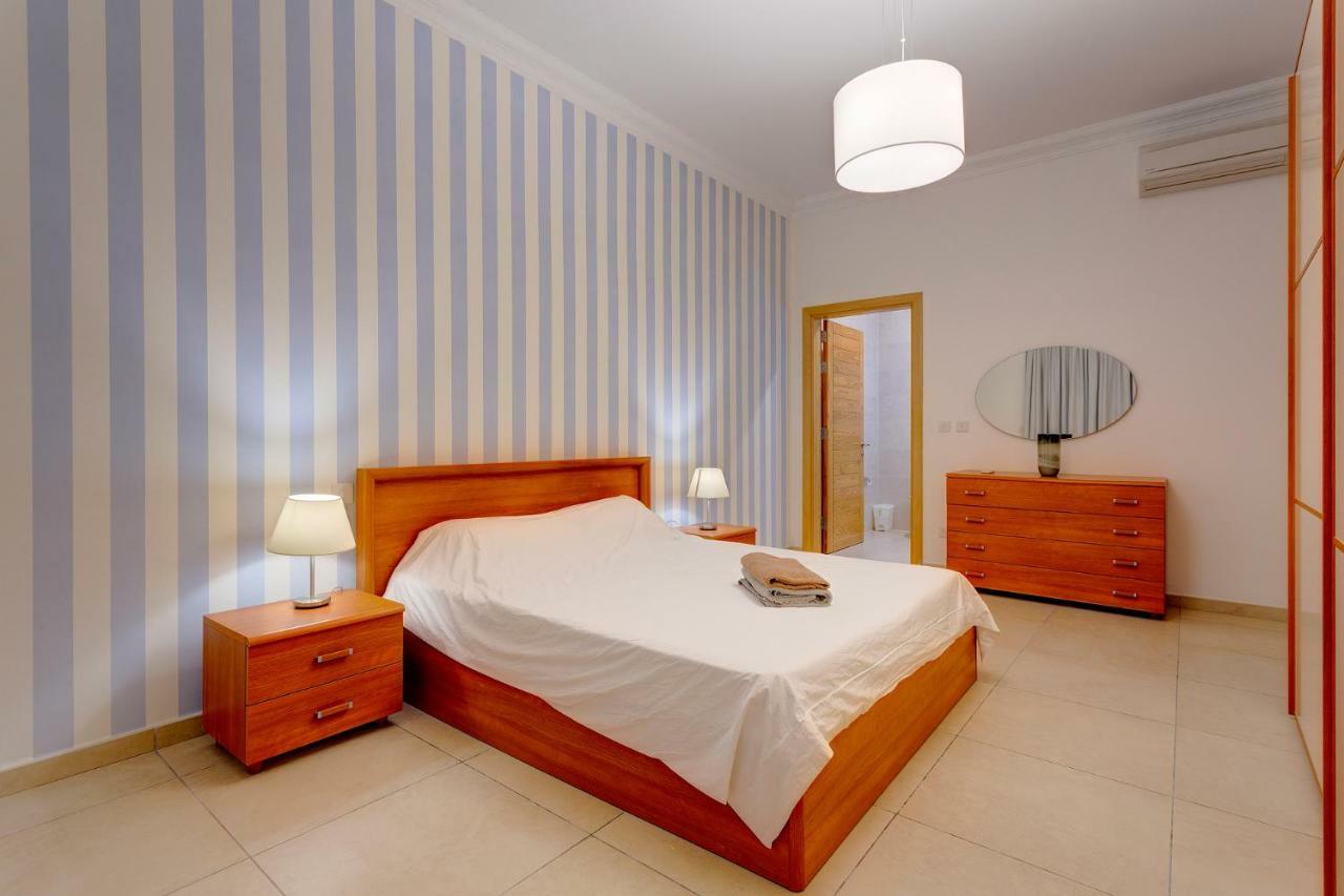 Apartment In Fort Cambridge With Pool Sliema Luaran gambar