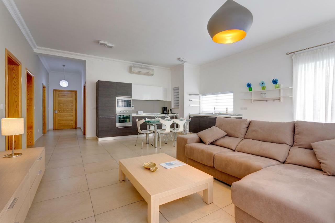 Apartment In Fort Cambridge With Pool Sliema Luaran gambar